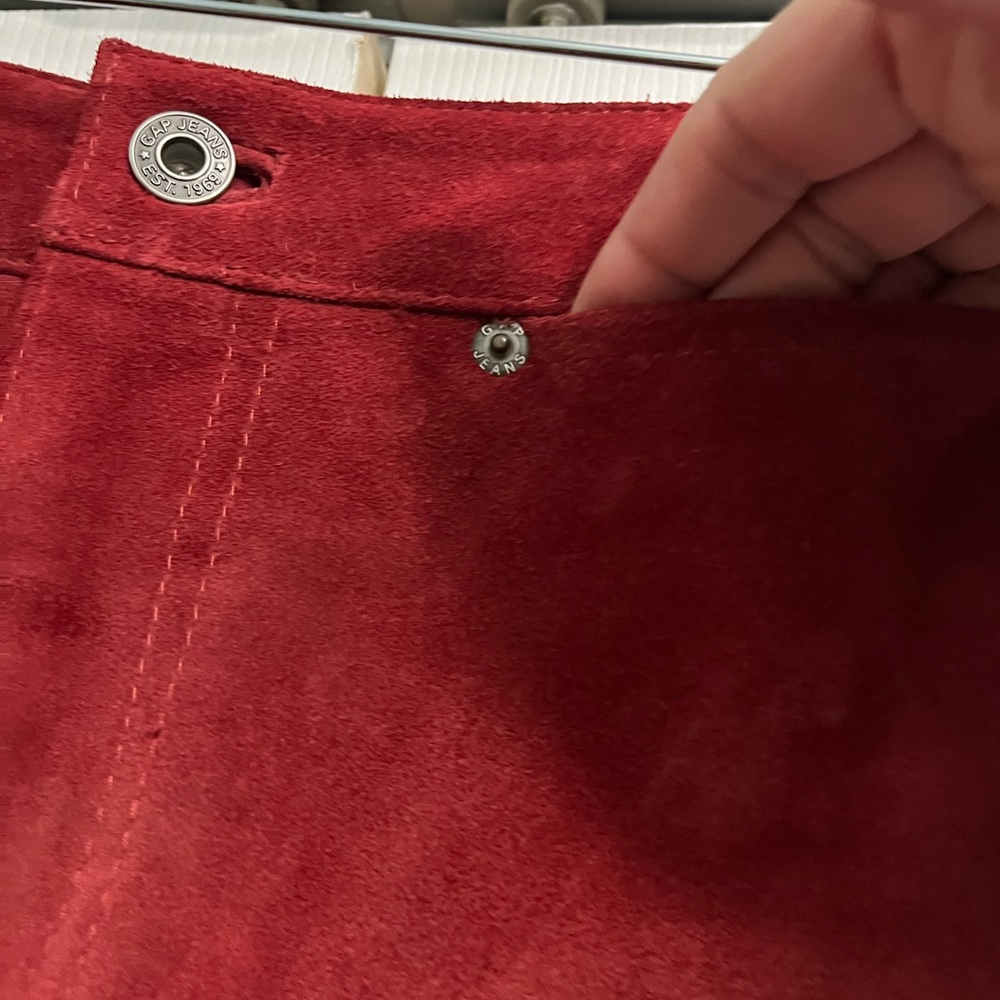 GAP Vintage‎ Y2K Red Suede Pencil Skirt Sz. M - Picture 6 of 11